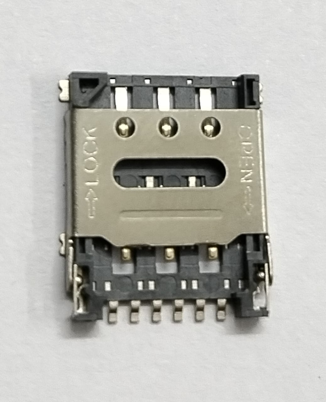 Nano SIM Card Holder – 6 pin – Flip Open